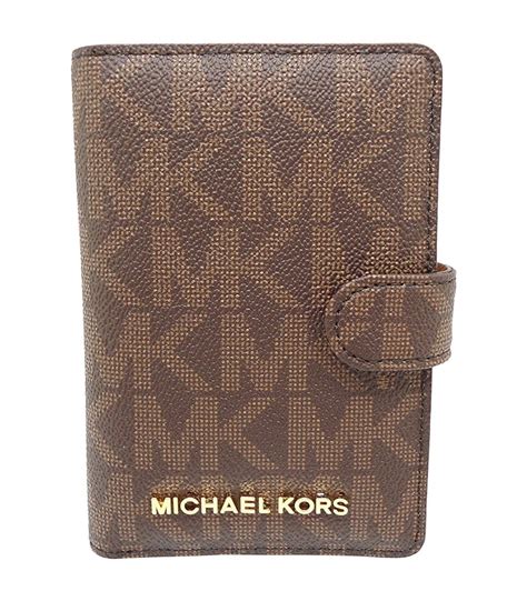 michael kors passport cover dubai|Michael Kors passport wallet.